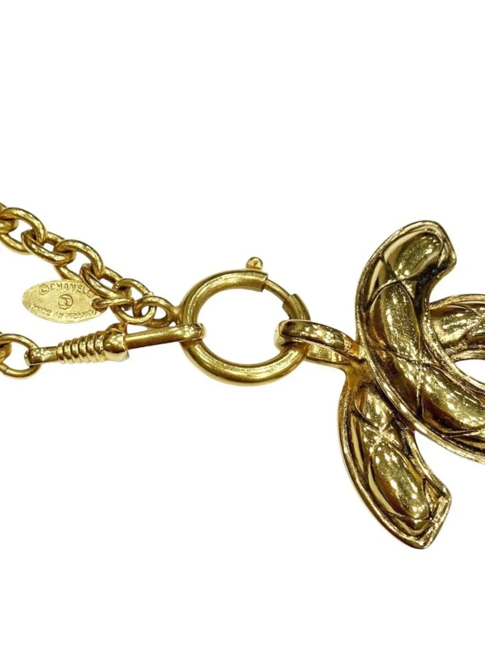Chanel Quilted Necklace a Creasing Sally 72